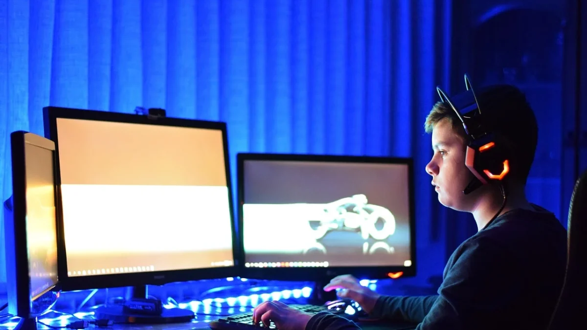 Jak zainstalować RetroArch i skonfigurować podstawowe jądra